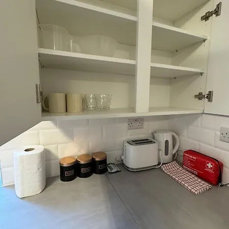 Modern Centre Self Check In